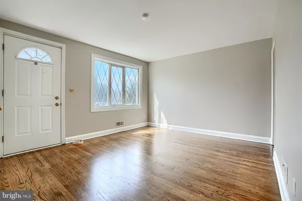 Baltimore, MD 21213,4102 DUDLEY AVE