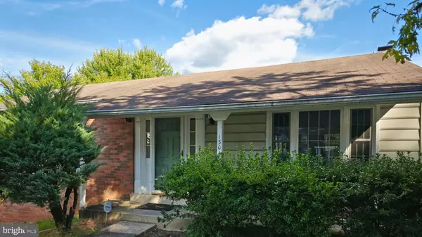 1304 WENDOVER CT, District Heights, MD 20747