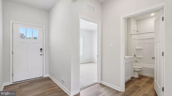 York, PA 17408,2060 PAPERBACK WAY