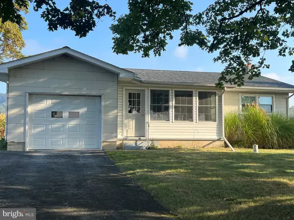 Fredericksburg, PA 17026,1169 MOUNTAIN DR