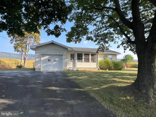 1169 MOUNTAIN DR,  Fredericksburg,  PA 17026