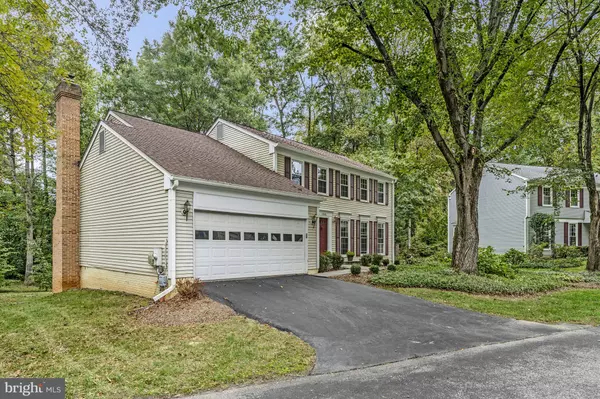 Burke, VA 22015,10848 BURR OAK WAY