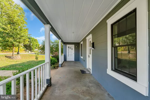 Herndon, VA 20170,879 STATION ST