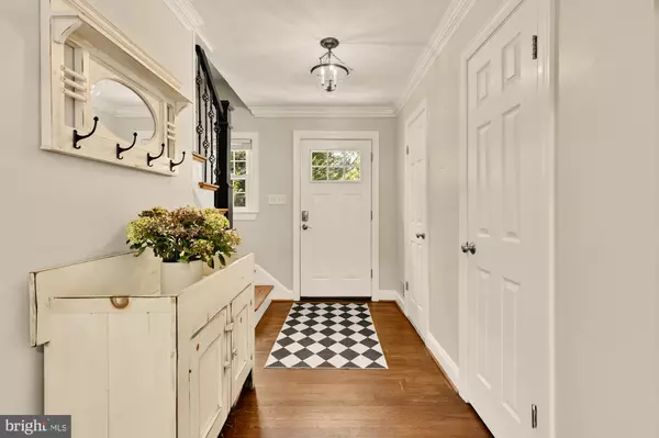 Bethesda, MD 20817,6405 REDWING RD