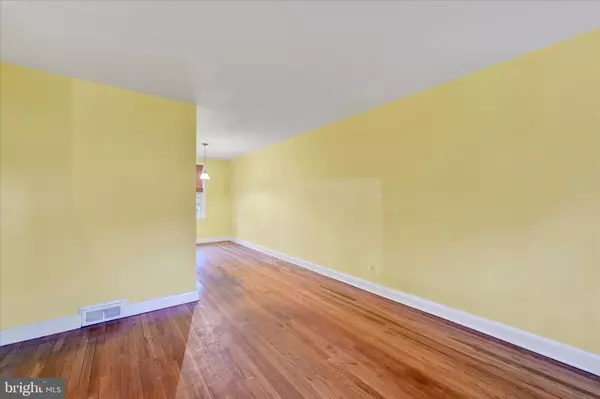 Baltimore, MD 21234,8445 WATER OAK RD