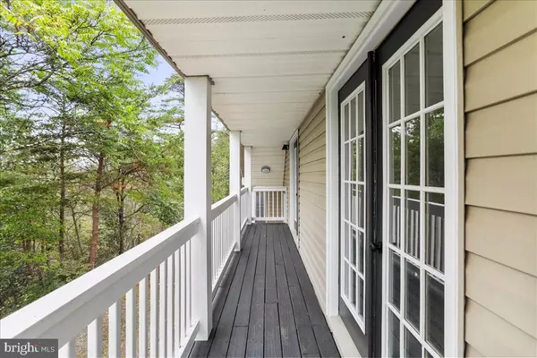 Berkeley Springs, WV 25411,72 PIONEER LN