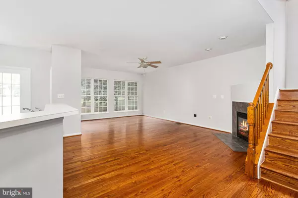 Haymarket, VA 20169,6040 ALDERDALE PL