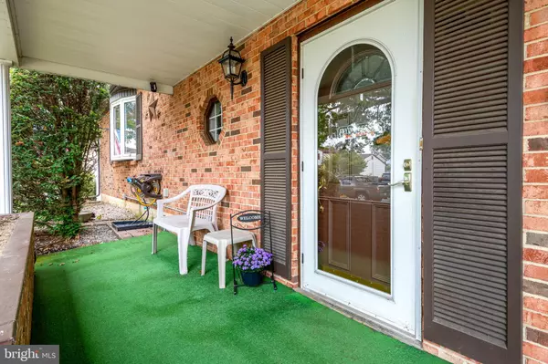 Mechanicsburg, PA 17055,118 VICTORIA DR