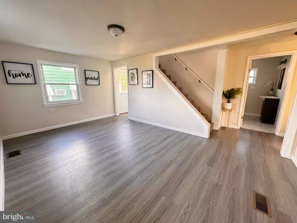 Aston, PA 19014,40 BUNTING LN