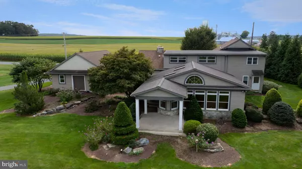 210 STEVENS RD, Stevens, PA 17578