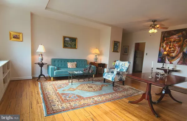 Arlington, VA 22209,1021 ARLINGTON BLVD #330