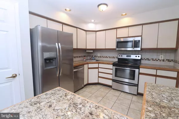 Lansdale, PA 19446,403 ESSEX CT