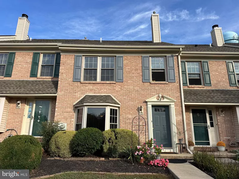 735 OAKTREE CT, Pottstown, PA 19464