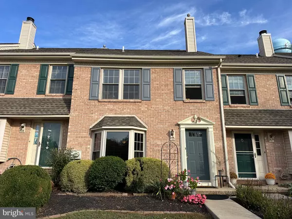 735 OAKTREE CT, Pottstown, PA 19464