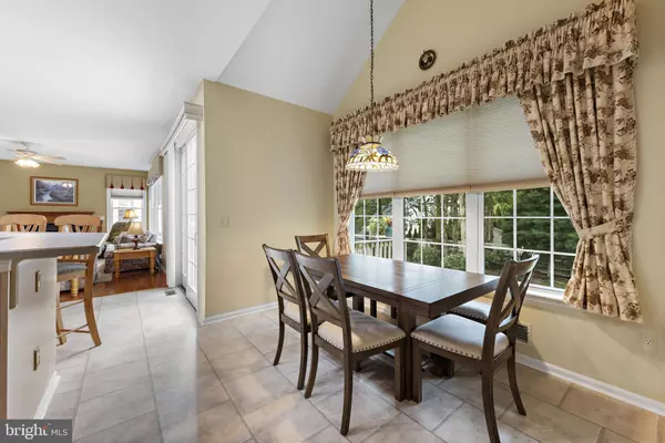 West Creek, NJ 08092,221 LAUREL CT