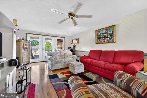 Morrisville, PA 19067,113 PENNS GRANT DR