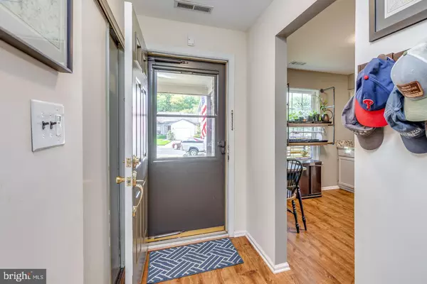 Mount Laurel, NJ 08054,40 E OLEANDER DR