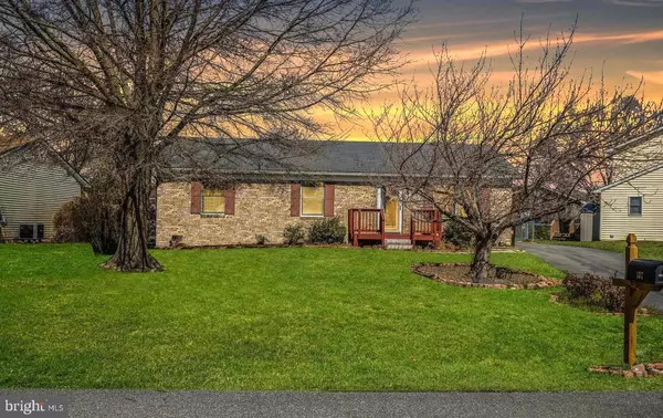 107 GOLDEN POND CIR, Stephens City, VA 22655