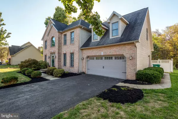 Mechanicsburg, PA 17050,1303 KING ARTHUR DR