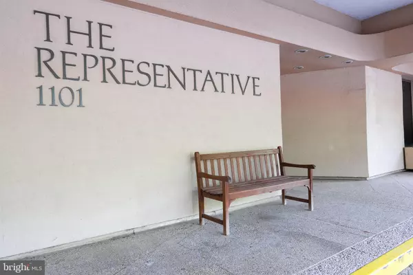 Arlington, VA 22202,1101 S ARLINGTON RIDGE RD #1107