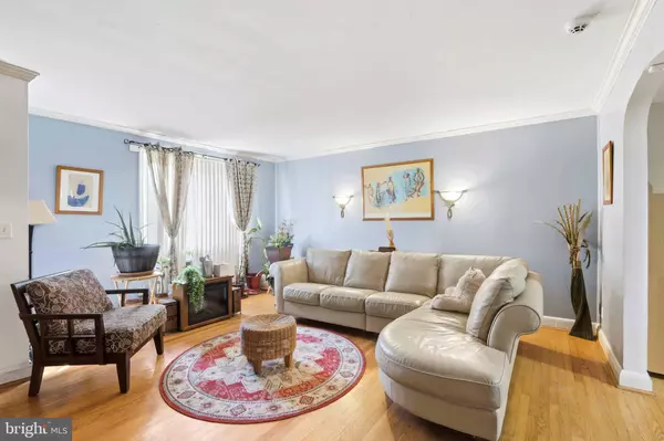 Baltimore, MD 21218,1546 LOCHWOOD RD