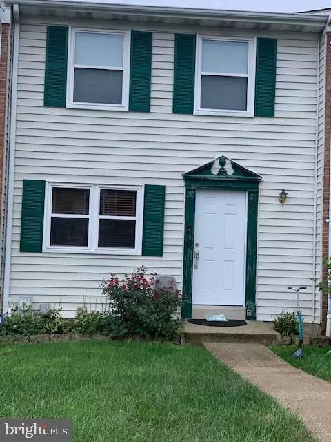 Essex, MD 21221,21 LUFFING CT