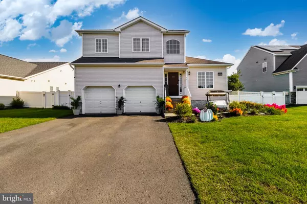 1017 SHIRA CT, West Deptford, NJ 08086