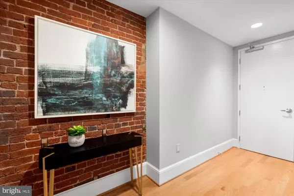 Washington, DC 20001,2035 2ND ST NW #G202