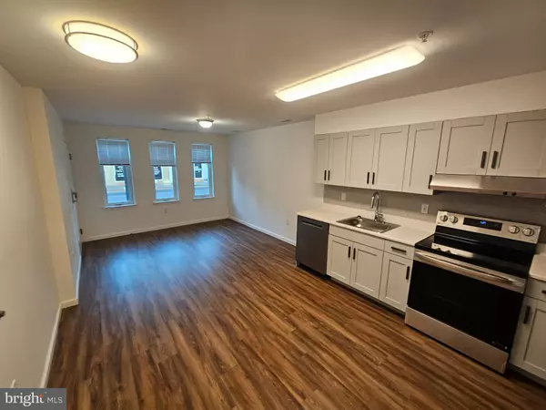 200 HAMILTON AVE #109, Trenton, NJ 08609