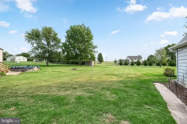 New Oxford, PA 17350,131 GROFT DR