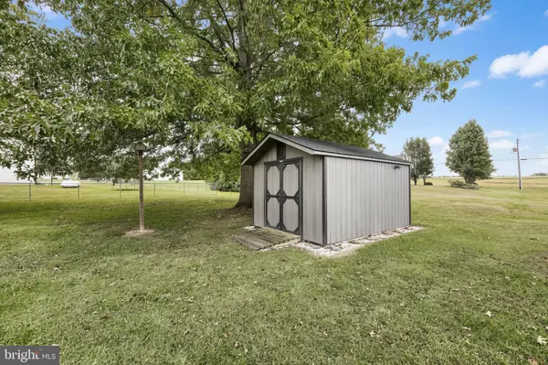 New Oxford, PA 17350,131 GROFT DR