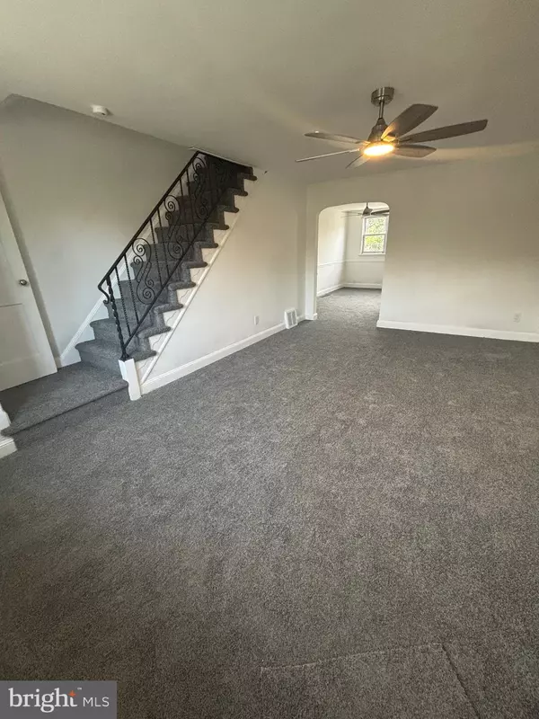 Upper Darby, PA 19082,2287 S HARWOOD AVE