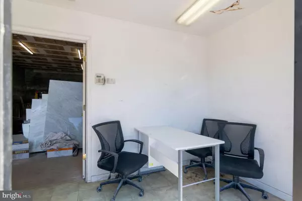 Manassas Park, VA 20111,9208 VENTURE CT #C7