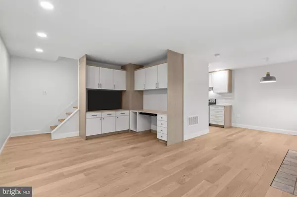 Philadelphia, PA 19116,600 EDISON AVE #606