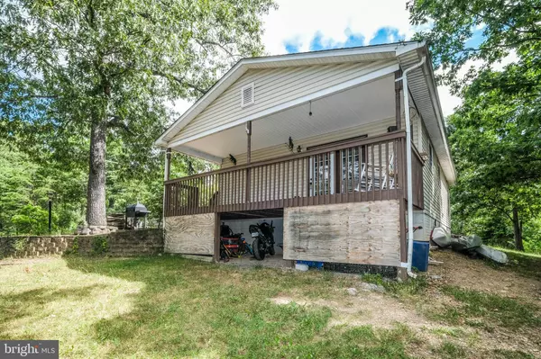 Winchester, VA 22602,310 WARDENSVILLE GRADE