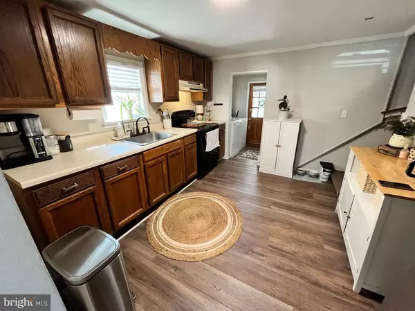 Phoenixville, PA 19460,11 WALNUT ST