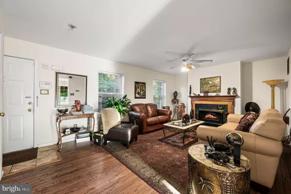 Philadelphia, PA 19126,728 KENILWORTH AVE