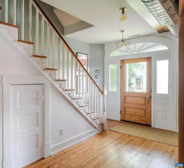 Charlottesville, VA 22902,736 + 742 GRAVES ST