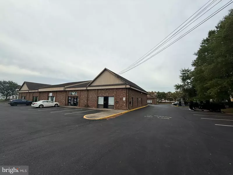 8649 PHOENIX DR, Manassas, VA 20110