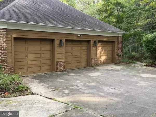 Edgewater, MD 21037,700 CENTRAL AVE E