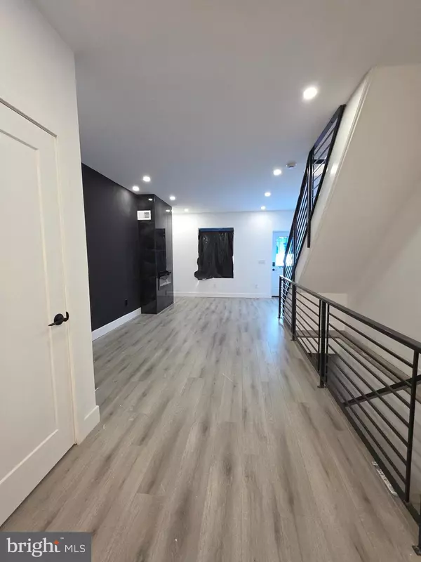 Philadelphia, PA 19143,5349 DELANCEY ST