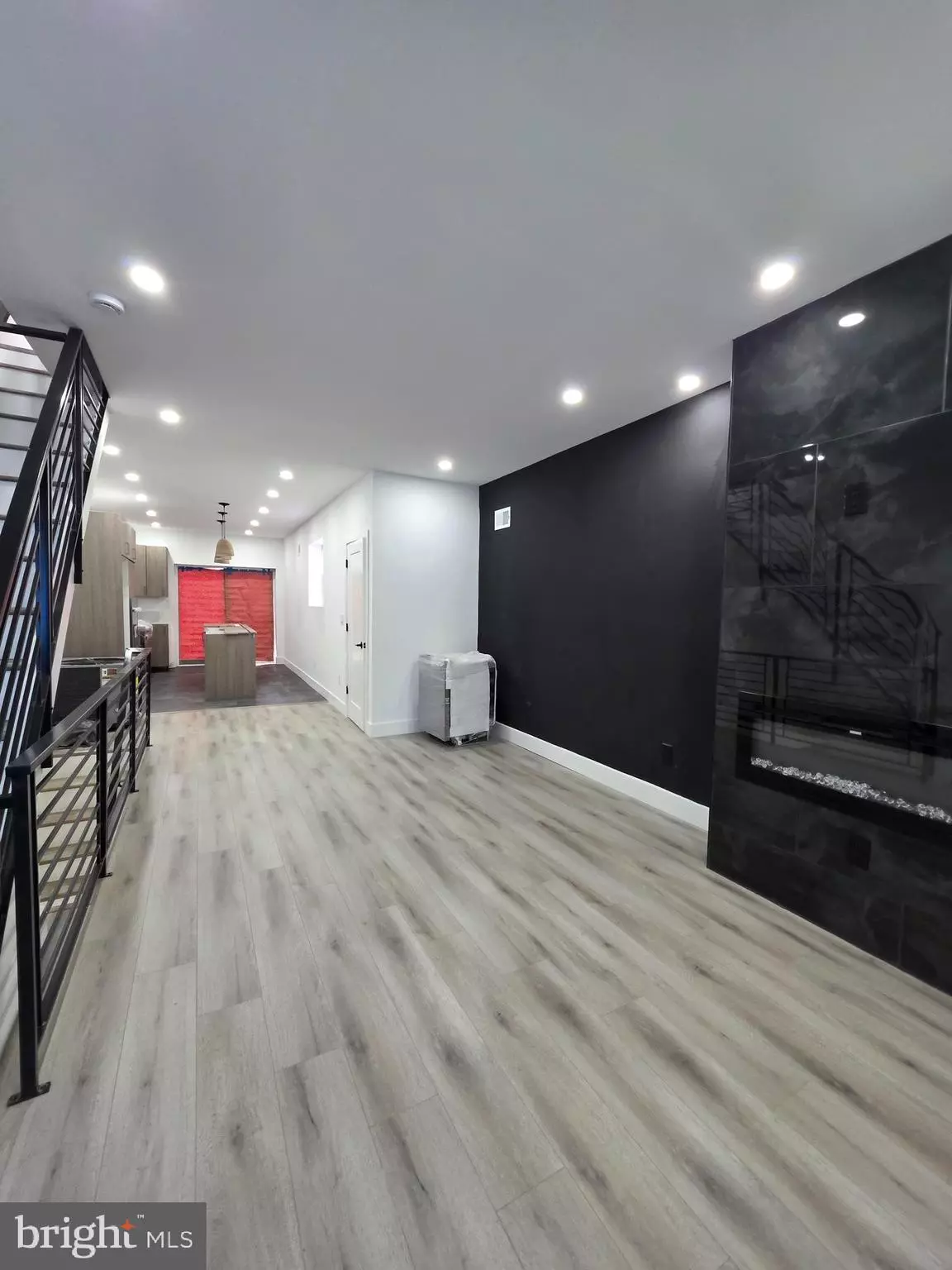 Philadelphia, PA 19143,5349 DELANCEY ST