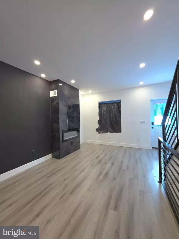 Philadelphia, PA 19143,5349 DELANCEY ST