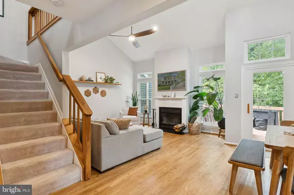 Annapolis, MD 21403,944 YACHTSMAN WAY