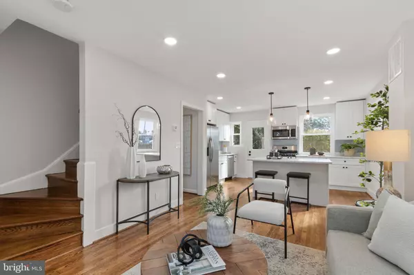 Alexandria, VA 22314,622 S HENRY ST