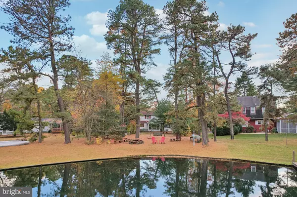 Medford, NJ 08055,70 OAKWOOD DR