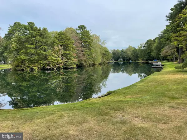 Medford, NJ 08055,70 OAKWOOD DR