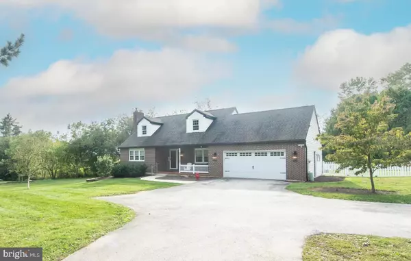 3294 MANOR RD, Coatesville, PA 19320