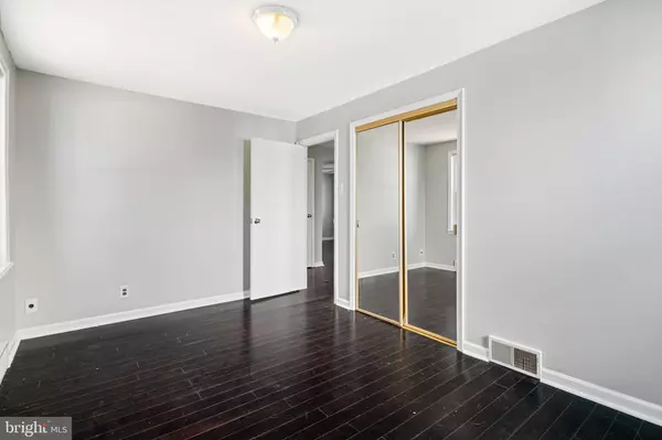 Philadelphia, PA 19111,1625 RHAWN ST