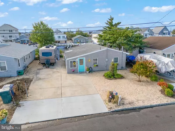 Little Egg Harbor Twp, NJ 08087,27 LAKE HURON DR